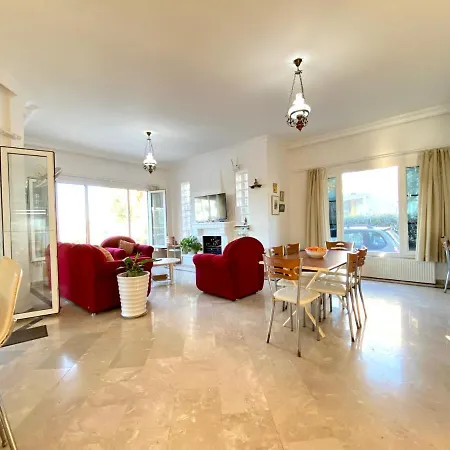 4 Bedroom Deluxe Villa With Mountain And Sea View Kyrenia  Exterior photo
