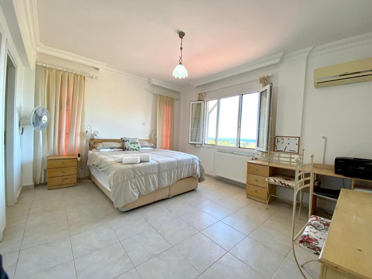 4 Bedroom Deluxe With Mountain And Sea View Вилла